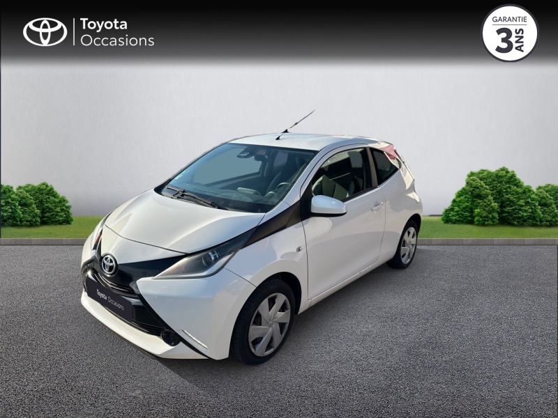 Aygo 1.0 VVT-i 69ch x-play 3p