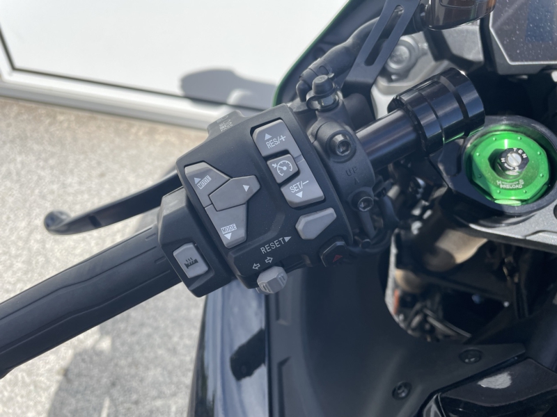 Ninja H2 Ninja H2 1000 SX 2023