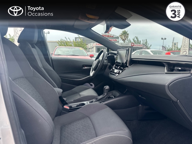 Corolla 184h Dynamic Business