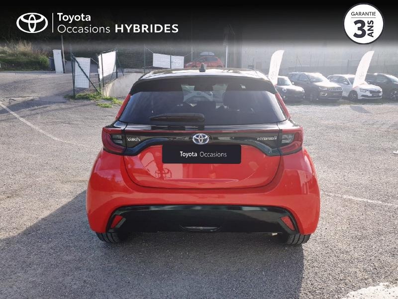 Yaris 116h Premire 5p